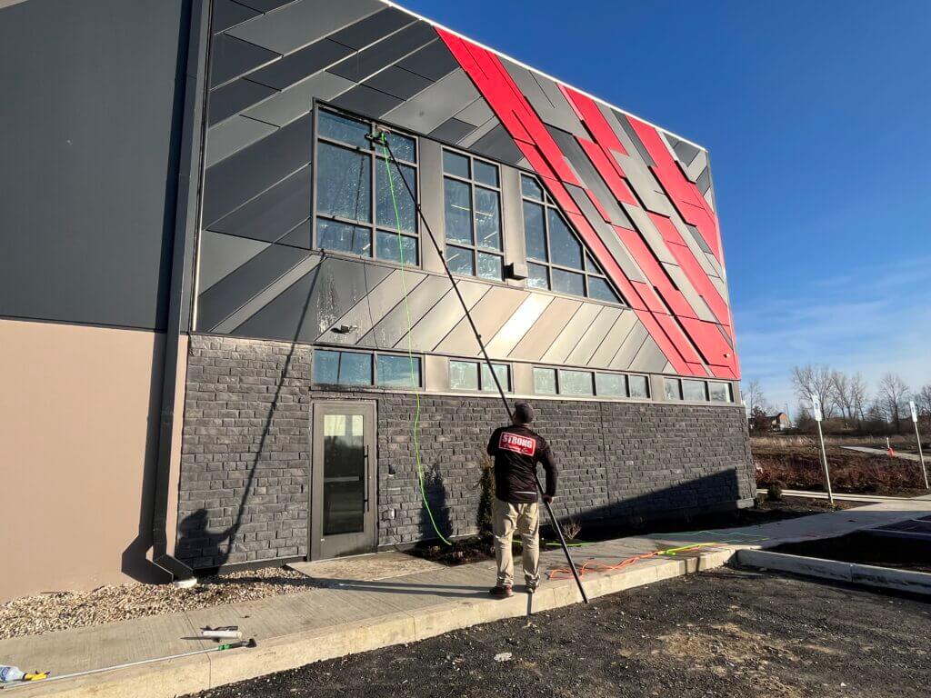 Commercial window cleaning in Columbus, Ohio | Strong Cleaning Co.